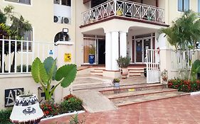 Asantewaa Premier Guesthouse